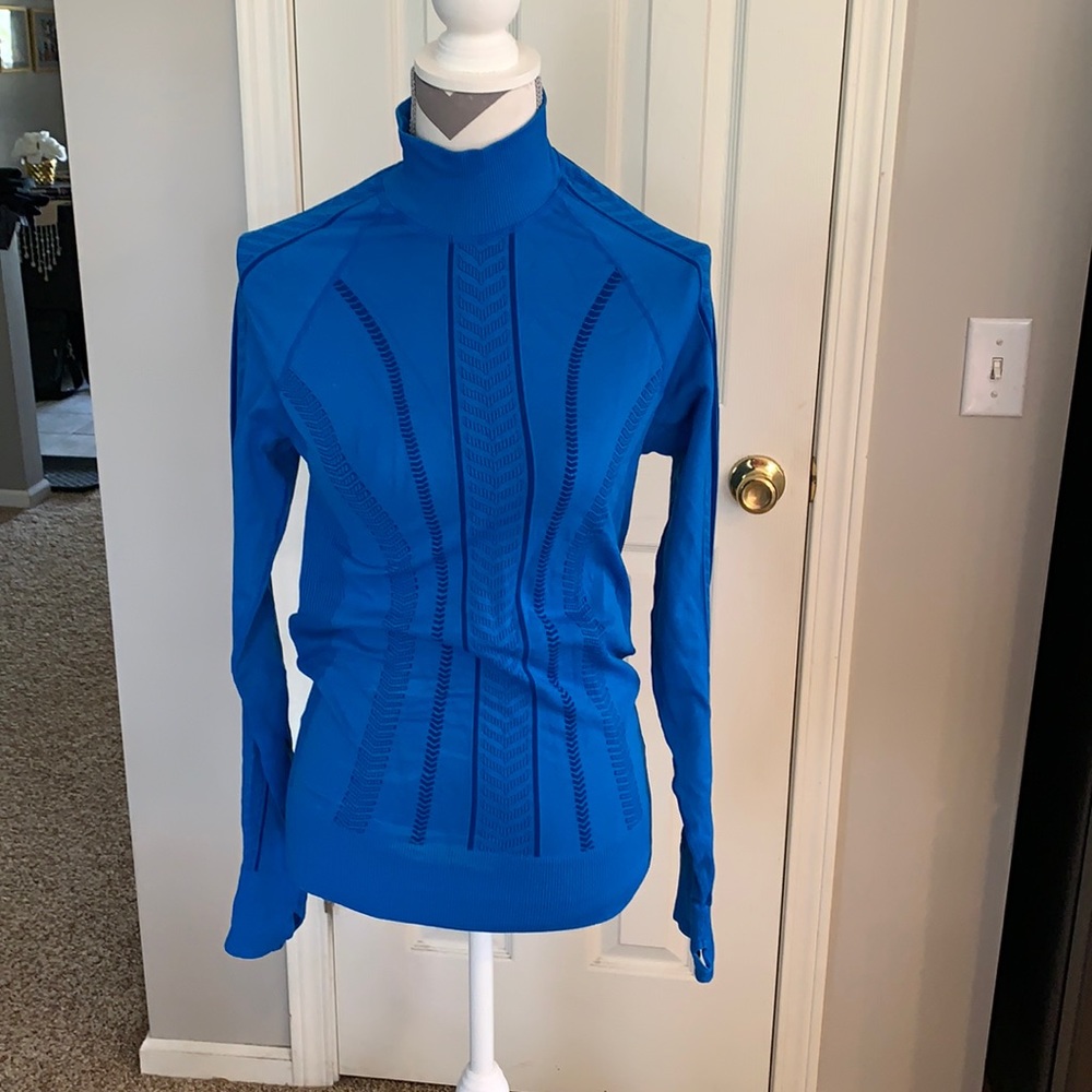Zella athletic top Size L